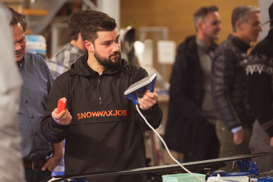 ski waxen met de SmartWaxer